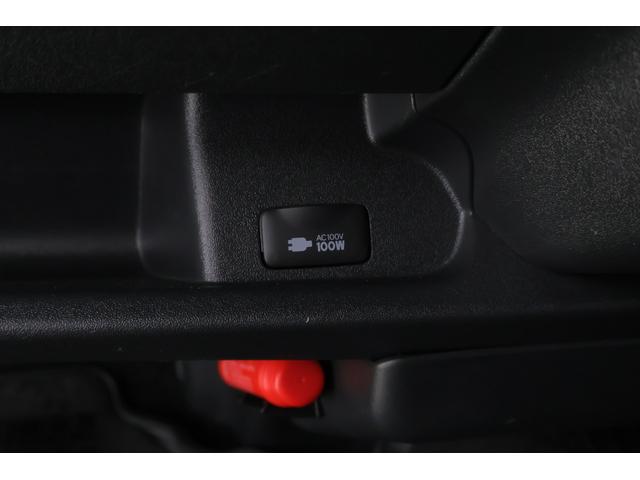 ハイエースバン スーパーＧＬ　ダークプライムＩＩ　衝突被害軽減ブレーキ　純正ナビ　地デジＴＶ　バックカメラ　スマートキー　ＥＴＣ　車線逸脱警報　オートハイビーム　クリアランスソナー　ＬＥＤヘッドライト　デジタルミラー　ＡＣ１００Ｖ電源　Ｂｌｕｅｔｏｏｔｈ接続　横滑防止装置（27枚目）