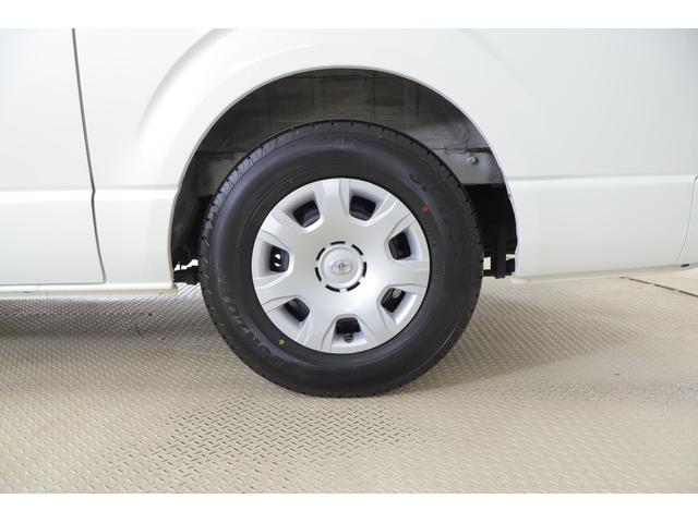 ハイエースバン スーパーＧＬ　ダークプライムＩＩ　衝突被害軽減ブレーキ　純正ナビ　地デジＴＶ　バックカメラ　スマートキー　ＥＴＣ　車線逸脱警報　オートハイビーム　クリアランスソナー　ＬＥＤヘッドライト　デジタルミラー　ＡＣ１００Ｖ電源　Ｂｌｕｅｔｏｏｔｈ接続　横滑防止装置（49枚目）