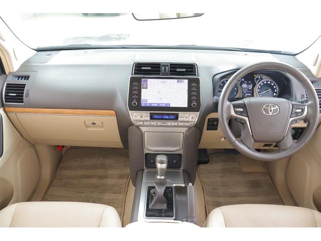 ランドクルーザープラド ＴＸ　Ｌパッケージ４ＷＤ　衝突被害軽減ブレーキ　前後ドラレコ　９インチＤＡナビ　全周囲カメラ　ＥＴＣ２．０　レーダークルーズ　ＢＳＭ　車線逸脱警報　オートハイビーム　本革　シートヒーター＆クール　パワーシート　クリアランスソナー　ＬＥＤヘッドライト　横滑防止装置（12枚目）