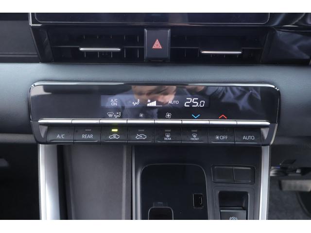 ヴォクシー Ｓ－Ｇ　４ＷＤ　衝突被害軽減ブレーキ　１０．５インチＤＡナビ　地デジＴＶ　バックカメラ　スマートキー　ＥＴＣ２．０　オートハイビーム　レーダークルーズ　車線逸脱警報　クリアランスソナー　両側電動ドア　先行車発進告知機能　ＬＥＤヘッドライト　横滑り防止装置（24枚目）