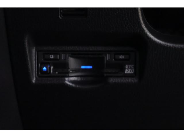 ヴォクシー Ｓ－Ｇ　４ＷＤ　衝突被害軽減ブレーキ　１０．５インチＤＡナビ　地デジＴＶ　バックカメラ　スマートキー　ＥＴＣ２．０　オートハイビーム　レーダークルーズ　車線逸脱警報　クリアランスソナー　両側電動ドア　先行車発進告知機能　ＬＥＤヘッドライト　横滑り防止装置（28枚目）