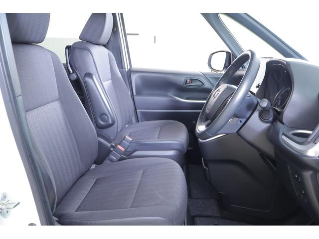 ヴォクシー Ｓ－Ｇ　４ＷＤ　衝突被害軽減ブレーキ　１０．５インチＤＡナビ　地デジＴＶ　バックカメラ　スマートキー　ＥＴＣ２．０　オートハイビーム　レーダークルーズ　車線逸脱警報　クリアランスソナー　両側電動ドア　先行車発進告知機能　ＬＥＤヘッドライト　横滑り防止装置（37枚目）