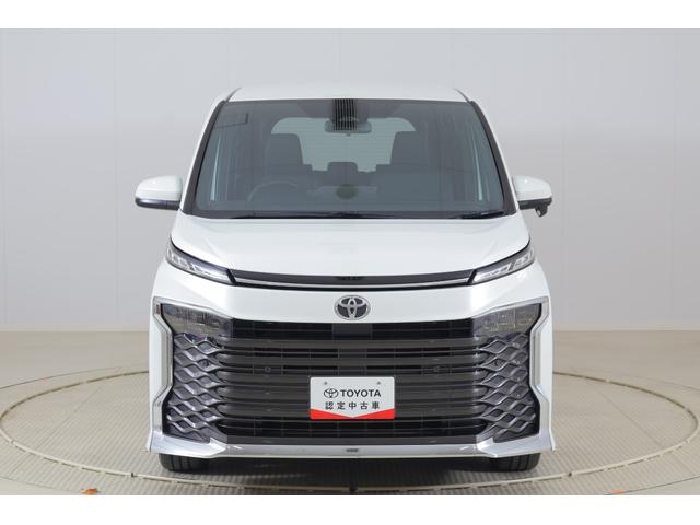 ヴォクシー Ｓ－Ｇ　４ＷＤ　衝突被害軽減ブレーキ　１０．５インチＤＡナビ　地デジＴＶ　バックカメラ　スマートキー　ＥＴＣ２．０　オートハイビーム　レーダークルーズ　車線逸脱警報　クリアランスソナー　両側電動ドア　先行車発進告知機能　ＬＥＤヘッドライト　横滑り防止装置（45枚目）