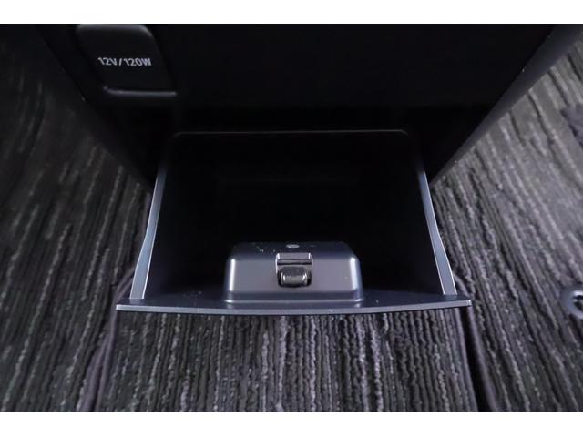 アルファード ２．５Ｓ　衝突被害軽減ブレーキ　９インチＤＡナビ　地デジＴＶ　バックカメラ　ＢＳＭ　レーダークルーズ　ＥＴＣ　クリアランスソナー　車線逸脱警報　オートハイビーム　両側電動ドア　ＡＣ１００Ｖ電源　デジタルミラー　前後ドラレコ　ＬＥＤヘッドライト　ワンオーナー（38枚目）