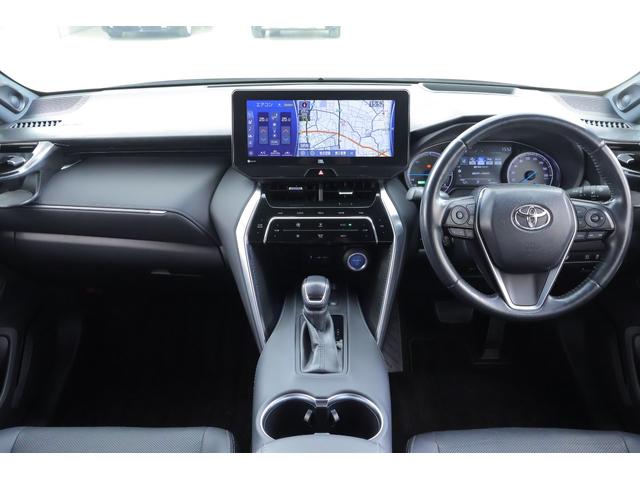 ハリアーハイブリッド Ｚ　レザーパッケージ　衝突被害軽減ブレーキ　レーダークルーズ　１２．３インチＪＢＬプレミアムナビ　地デジＴＶ　全周囲カメラ　ＢＳＭ　車線逸脱警報　クリアランスソナー　ＥＴＣ　シートヒーター＆クール　ステアリングヒーター　パワーバックドア　デジタルミラー　ドラレコ（12枚目）