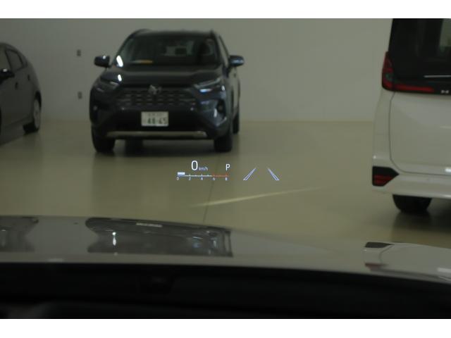 ハリアーハイブリッド Ｚ　レザーパッケージ　衝突被害軽減ブレーキ　レーダークルーズ　１２．３インチＪＢＬプレミアムナビ　地デジＴＶ　全周囲カメラ　ＢＳＭ　車線逸脱警報　クリアランスソナー　ＥＴＣ　シートヒーター＆クール　ステアリングヒーター　パワーバックドア　デジタルミラー　ドラレコ（33枚目）