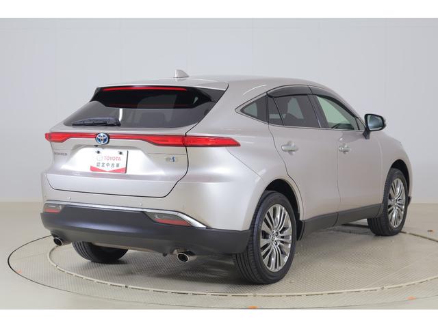 ハリアーハイブリッド Ｚ　レザーパッケージ　衝突被害軽減ブレーキ　レーダークルーズ　１２．３インチＪＢＬプレミアムナビ　地デジＴＶ　全周囲カメラ　ＢＳＭ　車線逸脱警報　クリアランスソナー　ＥＴＣ　シートヒーター＆クール　ステアリングヒーター　パワーバックドア　デジタルミラー　ドラレコ（53枚目）