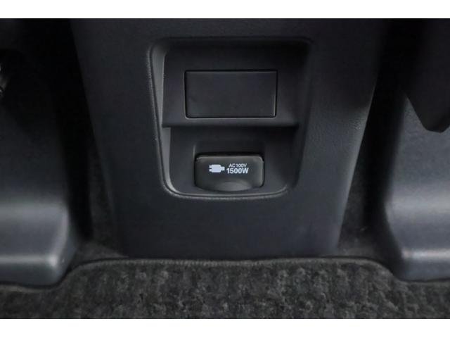 ノア ハイブリッドＳ－Ｚ　衝突被害軽減ブレーキ　レーダークルーズ　純正８インチＤＡ　バックカメラ　スマートキー　ＥＴＣ２．０　オートハイビーム　車線逸脱警報　クリアランスソナー　両側電動ドア　ＡＣ１００Ｖ－１５００Ｗ　シートヒーター　ＬＥＤヘッドライト　ワンオーナー（39枚目）