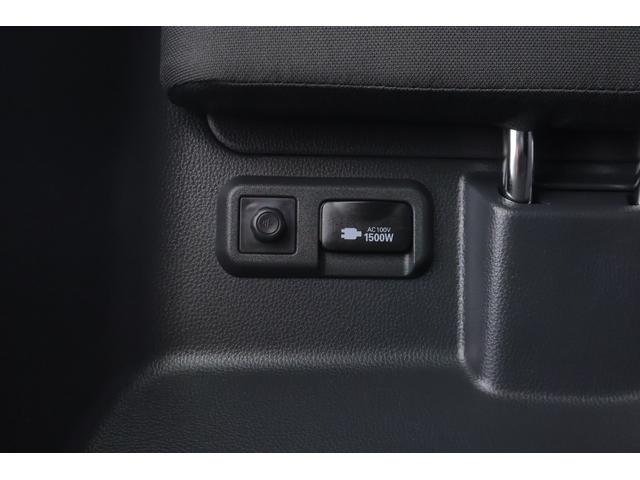 ノア ハイブリッドＳ－Ｚ　衝突被害軽減ブレーキ　レーダークルーズ　純正８インチＤＡ　バックカメラ　スマートキー　ＥＴＣ２．０　オートハイビーム　車線逸脱警報　クリアランスソナー　両側電動ドア　ＡＣ１００Ｖ－１５００Ｗ　シートヒーター　ＬＥＤヘッドライト　ワンオーナー（41枚目）