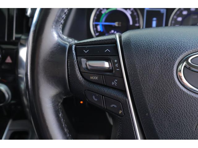 アルファードハイブリッド Ｓ　タイプゴールド　４ＷＤ　モデリスタフルエアロ　サンルーフ　衝突被害軽減ブレーキ　９インチＤＡナビ地デジ　バックカメラ　ＥＴＣ　レーダークルーズ　車線逸脱警報　オートハイビーム　クリアランスソナー　ＡＣ１００Ｖ－１５００Ｗ　パワーバックドア　３眼ＬＥＤライト（22枚目）