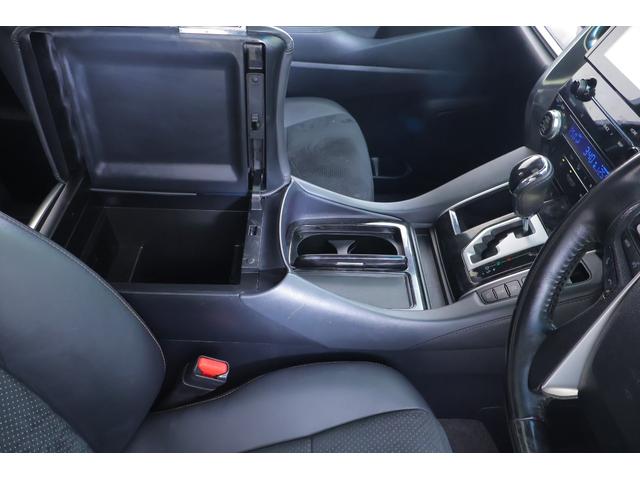 アルファードハイブリッド Ｓ　タイプゴールド　４ＷＤ　モデリスタフルエアロ　サンルーフ　衝突被害軽減ブレーキ　９インチＤＡナビ地デジ　バックカメラ　ＥＴＣ　レーダークルーズ　車線逸脱警報　オートハイビーム　クリアランスソナー　ＡＣ１００Ｖ－１５００Ｗ　パワーバックドア　３眼ＬＥＤライト（37枚目）