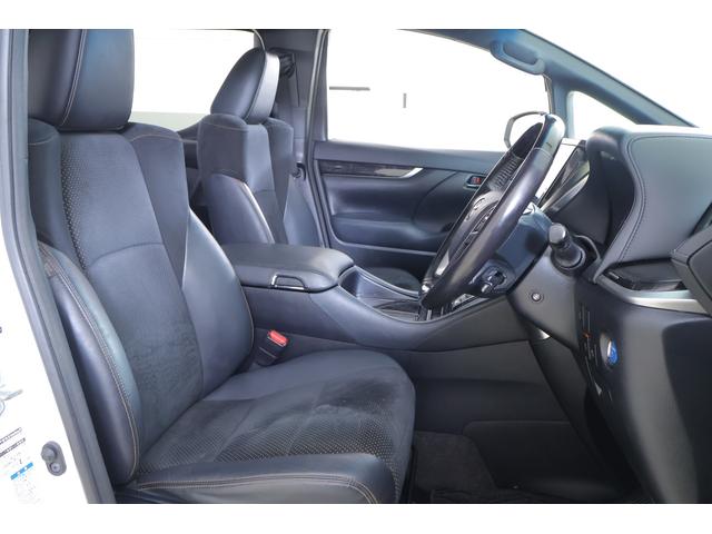 アルファードハイブリッド Ｓ　タイプゴールド　４ＷＤ　モデリスタフルエアロ　サンルーフ　衝突被害軽減ブレーキ　９インチＤＡナビ地デジ　バックカメラ　ＥＴＣ　レーダークルーズ　車線逸脱警報　オートハイビーム　クリアランスソナー　ＡＣ１００Ｖ－１５００Ｗ　パワーバックドア　３眼ＬＥＤライト（41枚目）