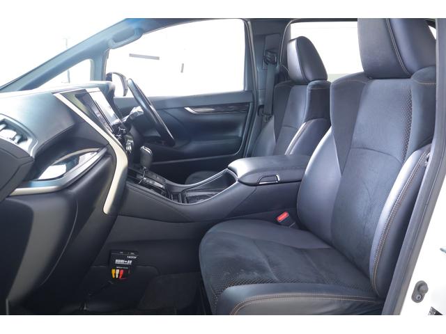 アルファードハイブリッド Ｓ　タイプゴールド　４ＷＤ　モデリスタフルエアロ　サンルーフ　衝突被害軽減ブレーキ　９インチＤＡナビ地デジ　バックカメラ　ＥＴＣ　レーダークルーズ　車線逸脱警報　オートハイビーム　クリアランスソナー　ＡＣ１００Ｖ－１５００Ｗ　パワーバックドア　３眼ＬＥＤライト（42枚目）