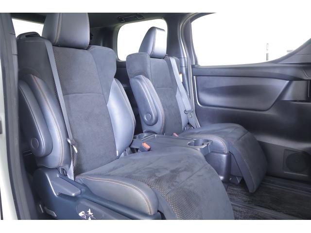 アルファードハイブリッド Ｓ　タイプゴールド　４ＷＤ　モデリスタフルエアロ　サンルーフ　衝突被害軽減ブレーキ　９インチＤＡナビ地デジ　バックカメラ　ＥＴＣ　レーダークルーズ　車線逸脱警報　オートハイビーム　クリアランスソナー　ＡＣ１００Ｖ－１５００Ｗ　パワーバックドア　３眼ＬＥＤライト（43枚目）