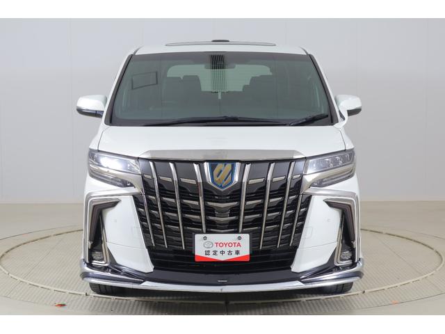 アルファードハイブリッド Ｓ　タイプゴールド　４ＷＤ　モデリスタフルエアロ　サンルーフ　衝突被害軽減ブレーキ　９インチＤＡナビ地デジ　バックカメラ　ＥＴＣ　レーダークルーズ　車線逸脱警報　オートハイビーム　クリアランスソナー　ＡＣ１００Ｖ－１５００Ｗ　パワーバックドア　３眼ＬＥＤライト（50枚目）