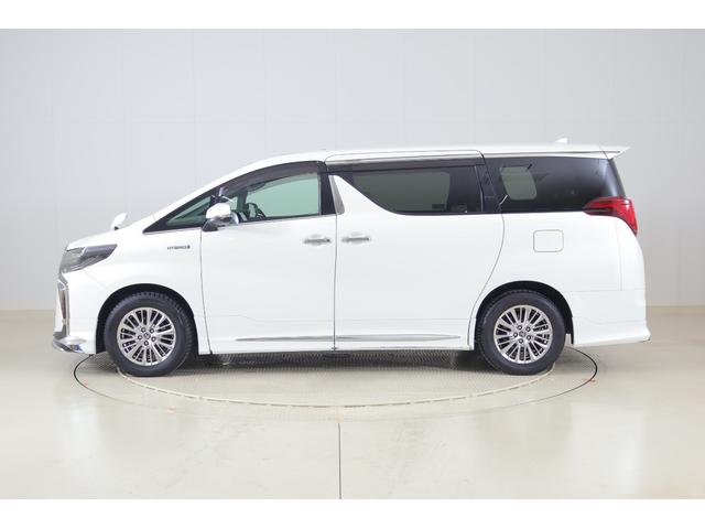 アルファードハイブリッド Ｓ　タイプゴールド　４ＷＤ　モデリスタフルエアロ　サンルーフ　衝突被害軽減ブレーキ　９インチＤＡナビ地デジ　バックカメラ　ＥＴＣ　レーダークルーズ　車線逸脱警報　オートハイビーム　クリアランスソナー　ＡＣ１００Ｖ－１５００Ｗ　パワーバックドア　３眼ＬＥＤライト（51枚目）