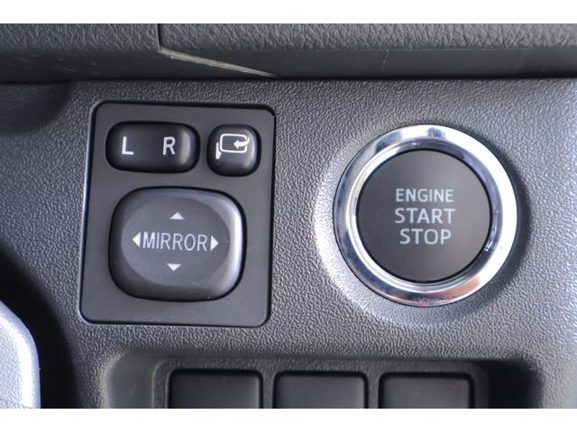 ハイエースバン スーパーGLダークプライムII 4WD 衝突被害軽減ブレーキ 純正SDナビTV 全周囲カメラ スマートキー ETC2.0 車線逸脱警報 オートハイビーム クリアランスソナー LEDヘッドライト AC100V電源 Bluetooth接続 横滑り防止装置(26枚目)