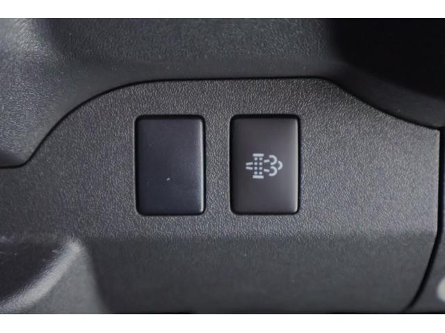 ハイエースバン スーパーGLダークプライムII 4WD 衝突被害軽減ブレーキ 純正SDナビTV 全周囲カメラ スマートキー ETC2.0 車線逸脱警報 オートハイビーム クリアランスソナー LEDヘッドライト AC100V電源 Bluetooth接続 横滑り防止装置(27枚目)