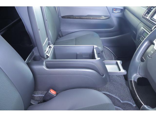 ハイエースバン スーパーGLダークプライムII 4WD 衝突被害軽減ブレーキ 純正SDナビTV 全周囲カメラ スマートキー ETC2.0 車線逸脱警報 オートハイビーム クリアランスソナー LEDヘッドライト AC100V電源 Bluetooth接続 横滑り防止装置(32枚目)