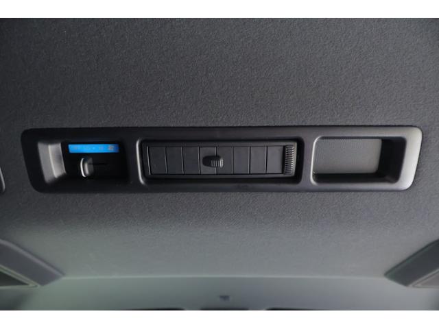 ハイエースバン スーパーGLダークプライムII 4WD 衝突被害軽減ブレーキ 純正SDナビTV 全周囲カメラ スマートキー ETC2.0 車線逸脱警報 オートハイビーム クリアランスソナー LEDヘッドライト AC100V電源 Bluetooth接続 横滑り防止装置(37枚目)