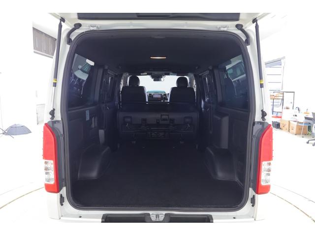 ハイエースバン スーパーGLダークプライムII 4WD 衝突被害軽減ブレーキ 純正SDナビTV 全周囲カメラ スマートキー ETC2.0 車線逸脱警報 オートハイビーム クリアランスソナー LEDヘッドライト AC100V電源 Bluetooth接続 横滑り防止装置(41枚目)