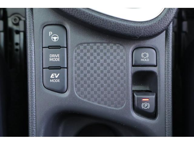 ヤリスクロス ハイブリッドＺ　衝突被害軽減ブレーキ　８インチＤＡ地デジＴＶ　全周囲カメラ　ＢＳＭ　レーダークルーズ　車線逸脱警報　オートハイビーム　クリアランスソナー　ＥＴＣ　パワーシート　シートヒーター　ドラレコ　Ｂｌｕｅｔｏｏｔｈ接続　ＬＥＤヘッドライト　横滑り防止装置（29枚目）