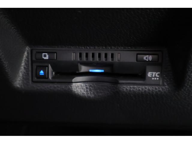 ヤリスクロス ハイブリッドＺ　衝突被害軽減ブレーキ　８インチＤＡ地デジＴＶ　全周囲カメラ　ＢＳＭ　レーダークルーズ　車線逸脱警報　オートハイビーム　クリアランスソナー　ＥＴＣ　パワーシート　シートヒーター　ドラレコ　Ｂｌｕｅｔｏｏｔｈ接続　ＬＥＤヘッドライト　横滑り防止装置（31枚目）