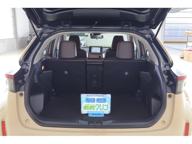 ヤリスクロス ハイブリッドＺ　衝突被害軽減ブレーキ　８インチＤＡ地デジＴＶ　全周囲カメラ　ＢＳＭ　レーダークルーズ　車線逸脱警報　オートハイビーム　クリアランスソナー　ＥＴＣ　パワーシート　シートヒーター　ドラレコ　Ｂｌｕｅｔｏｏｔｈ接続　ＬＥＤヘッドライト　横滑り防止装置（44枚目）