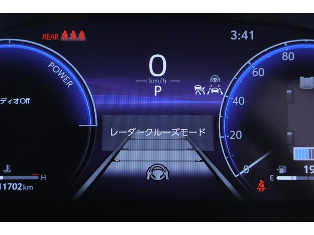 カローラクロス ハイブリッド　Ｚ　４ＷＤ　衝突被害軽減ブレーキ　前後ドラレコ　１０．５インチＤＡナビ　地デジＴＶ　全周囲カメラ　ＢＳＭ　レーダークルーズ　車線逸脱警報　オートハイビーム　クリアランスソナー　ＥＴＣ２．０　シートヒーター　ＡＣ１００Ｖ－１５００Ｗ　パワーバックドア（21枚目）