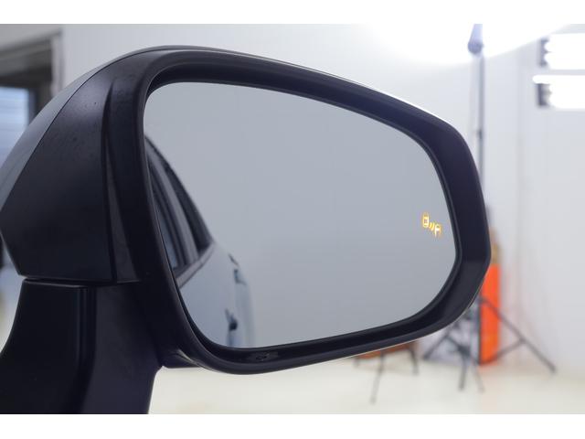 カローラクロス ハイブリッド　Ｚ　４ＷＤ　衝突被害軽減ブレーキ　前後ドラレコ　１０．５インチＤＡナビ　地デジＴＶ　全周囲カメラ　ＢＳＭ　レーダークルーズ　車線逸脱警報　オートハイビーム　クリアランスソナー　ＥＴＣ２．０　シートヒーター　ＡＣ１００Ｖ－１５００Ｗ　パワーバックドア（37枚目）