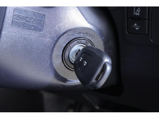 プロボックス Ｆ　衝突被害軽減ブレーキ　純正ＳＤナビ　地デジＴＶ　バックカメラ　オートハイビーム　車線逸脱警報　キーレス　ＥＴＣ　電動格納ミラー　先行車発進告知機能　ＡＣ１００Ｖ電源　Ｂｌｕｅｔｏｏｔｈ接続　アイドリングストップ　横滑り防止装置（28枚目）