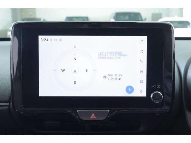 ヤリスクロス ハイブリッドＺ　衝突被害軽減ブレーキ　レーダークルーズ　純正８インチＤＡ　全周囲カメラ　スマートキー　ＥＴＣ　車線逸脱警報　オートハイビーム　ＢＳＭ　クリアランスソナー　前後ドラレコ　シートヒーター　ステアリングヒーター　ＬＥＤライト　パワーバックドア（17枚目）