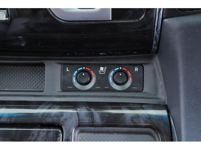 アルファードハイブリッド ＳＲ　Ｃパッケージ　４ＷＤ　衝突被害軽減ブレーキ　ＪＢＬナビ　地デジＴＶ　全周囲カメラ　１３．３インチリアエンター　レーダークルーズ　車線逸脱警報　ＢＳＭ　デジタルミラー　ドラレコ　シートヒーター＆クール　ステアリングヒーター　３眼ＬＥＤライト　パワーバックドア（29枚目）