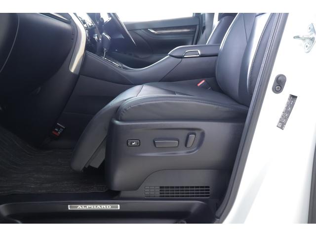 アルファードハイブリッド ＳＲ　Ｃパッケージ　４ＷＤ　衝突被害軽減ブレーキ　ＪＢＬナビ　地デジＴＶ　全周囲カメラ　１３．３インチリアエンター　レーダークルーズ　車線逸脱警報　ＢＳＭ　デジタルミラー　ドラレコ　シートヒーター＆クール　ステアリングヒーター　３眼ＬＥＤライト　パワーバックドア（48枚目）