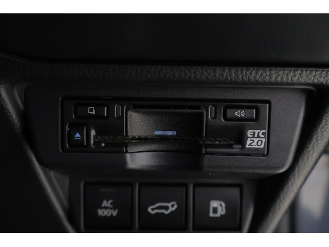 プリウス Ｚ　４ＷＤ　パノラマルーフ　衝突被害軽減ブレーキ　ＢＳＭ　１２．３インチＤＡ　地デジＴＶ　全周囲カメラ　レーダークルーズ　車線逸脱警報　シートヒーター＆クール　ステアリングヒーター　ＡＣ１００Ｖ－１５００Ｗ　デジタルミラー　前後ドラレコ　パワーバックドア（32枚目）