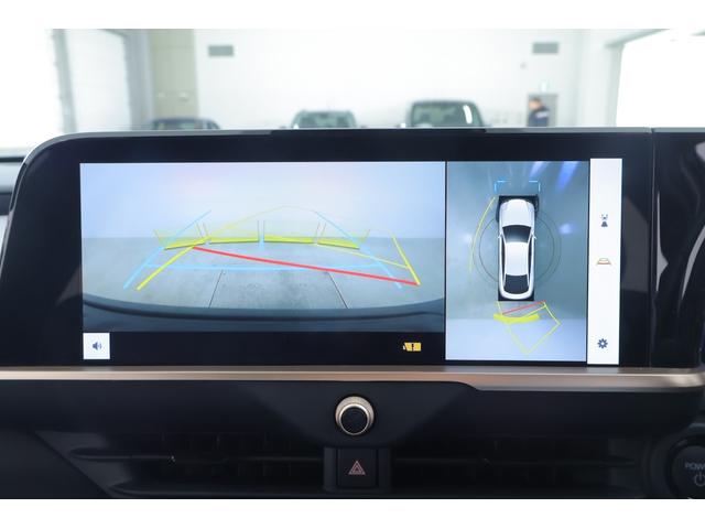 クラウンクロスオーバー Ｇアドバンスド・レザーパッケージ　４ＷＤ　１２．３インチＤＡ　地デジＴＶ　全周囲カメラ　ＢＳＭ　衝突被害軽減ブレーキ　レーダークルーズ　クリアランスソナー　ＥＴＣ　シートヒーター＆クール　パワーバックドア　ＡＣ１００Ｖ－１５００Ｗ　前後ドラレコ　４眼ＬＥＤライト（15枚目）