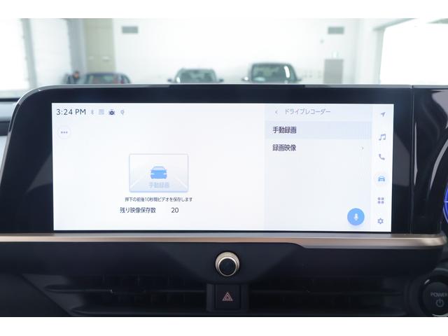 クラウンクロスオーバー Ｇアドバンスド・レザーパッケージ　４ＷＤ　１２．３インチＤＡ　地デジＴＶ　全周囲カメラ　ＢＳＭ　衝突被害軽減ブレーキ　レーダークルーズ　クリアランスソナー　ＥＴＣ　シートヒーター＆クール　パワーバックドア　ＡＣ１００Ｖ－１５００Ｗ　前後ドラレコ　４眼ＬＥＤライト（18枚目）