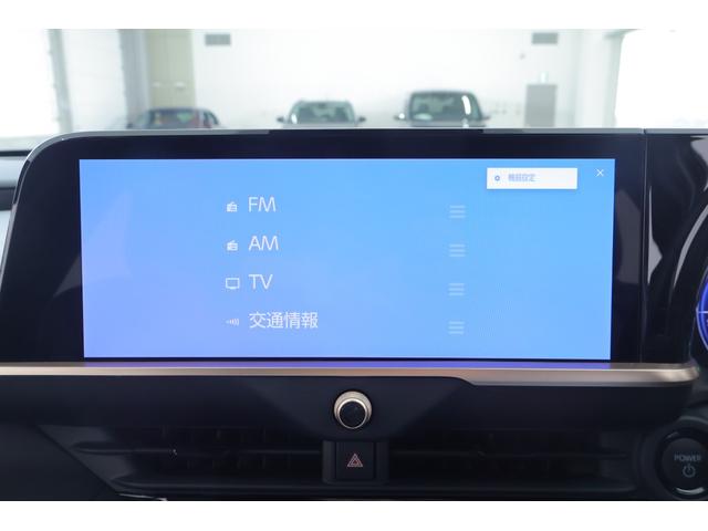 クラウンクロスオーバー Ｇアドバンスド・レザーパッケージ　４ＷＤ　１２．３インチＤＡ　地デジＴＶ　全周囲カメラ　ＢＳＭ　衝突被害軽減ブレーキ　レーダークルーズ　クリアランスソナー　ＥＴＣ　シートヒーター＆クール　パワーバックドア　ＡＣ１００Ｖ－１５００Ｗ　前後ドラレコ　４眼ＬＥＤライト（19枚目）