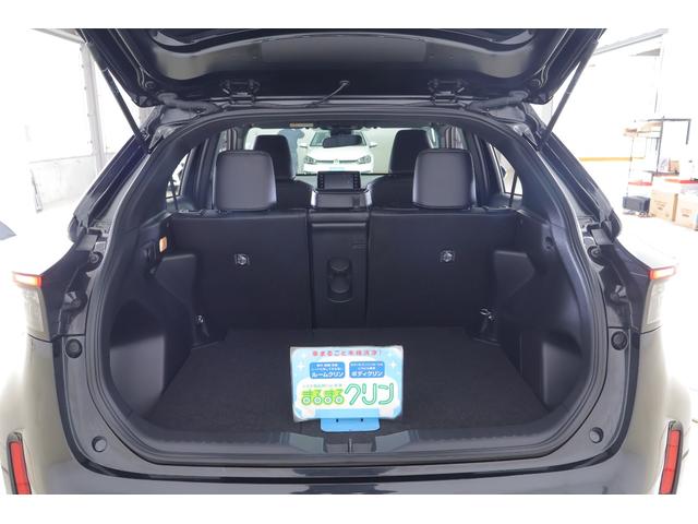 ヤリスクロス ハイブリッドＺ　衝突被害軽減ブレーキ　レーダークルーズ　純正８インチＤＡ　全周囲カメラ　オートハイビーム　車線逸脱警報　クリアランスソナー　スマートキー　ＥＴＣ　シートヒーター　ステアリングヒーター　Ｂｌｕｅｔｏｏｔｈ接続　ＬＥＤヘッドライト　横滑防止装置（40枚目）