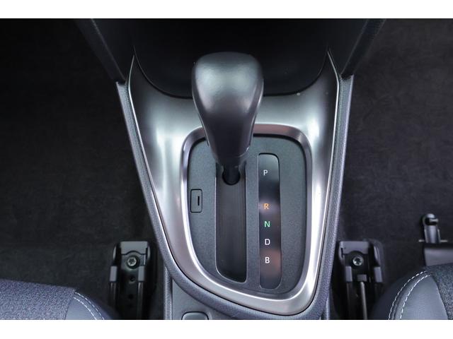 ヤリスクロス ハイブリッド　Ｚ　衝突被害軽減ブレーキ　純正８インチＤＡナビ　地デジＴＶ　全周囲カメラ　スマートキー　ＥＴＣ２．０　レーダークルーズ　車線逸脱警報　オートハイビーム　ＢＳＭ　クリアランスソナー　シートヒーター　ステアリングヒーター　ＬＥＤライト　横滑り防止装置（27枚目）