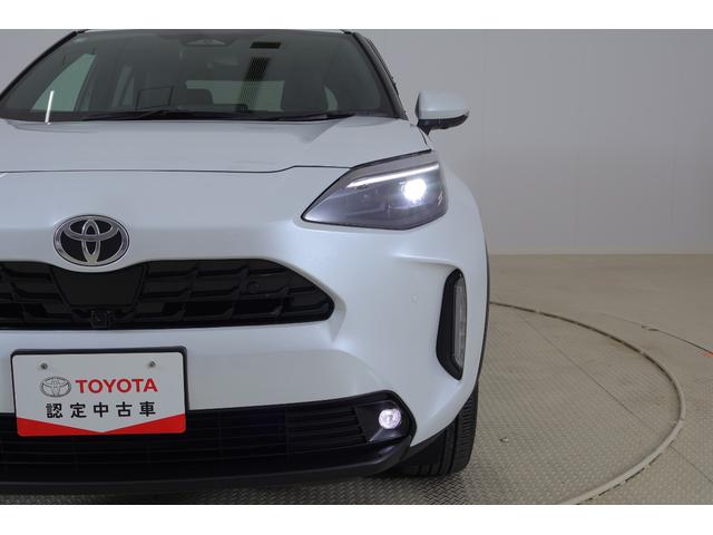 ヤリスクロス ハイブリッド　Ｚ　衝突被害軽減ブレーキ　純正８インチＤＡナビ　地デジＴＶ　全周囲カメラ　スマートキー　ＥＴＣ２．０　レーダークルーズ　車線逸脱警報　オートハイビーム　ＢＳＭ　クリアランスソナー　シートヒーター　ステアリングヒーター　ＬＥＤライト　横滑り防止装置（45枚目）