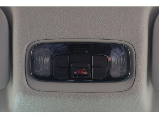 ヤリスクロス Ｚ　衝突被害軽減ブレーキ　レーダークルーズ　８インチＤＡナビ　地デジＴＶ　全周囲カメラ　ＢＳＭ　オートハイビーム　車線逸脱警報　クリアランスソナー　スマートキー　ＥＴＣ２．０　シートヒーター　ステアリングヒーター　前後ドラレコ　パワーバックドア　ワンオーナー（32枚目）