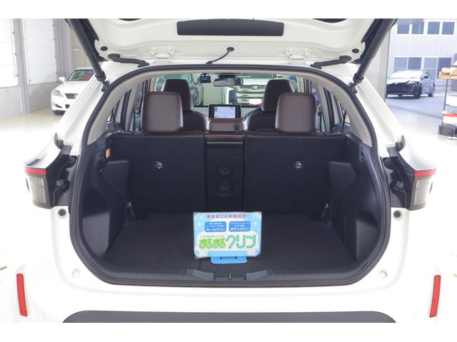 ヤリスクロス Ｚ　衝突被害軽減ブレーキ　レーダークルーズ　８インチＤＡナビ　地デジＴＶ　全周囲カメラ　ＢＳＭ　オートハイビーム　車線逸脱警報　クリアランスソナー　スマートキー　ＥＴＣ２．０　シートヒーター　ステアリングヒーター　前後ドラレコ　パワーバックドア　ワンオーナー（44枚目）