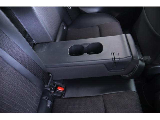 ヤリスクロス ハイブリッドＺ　衝突被害軽減ブレーキ　レーダークルーズ　８インチＤＡナビ　地デジＴＶ　全周囲カメラ　ＢＳＭ　オートハイビーム　車線逸脱警報　クリアランスソナー　スマートキー　ＥＴＣ　シートヒーター　ステアリングヒーター　ドラレコ　ＬＥＤヘッドライト（42枚目）