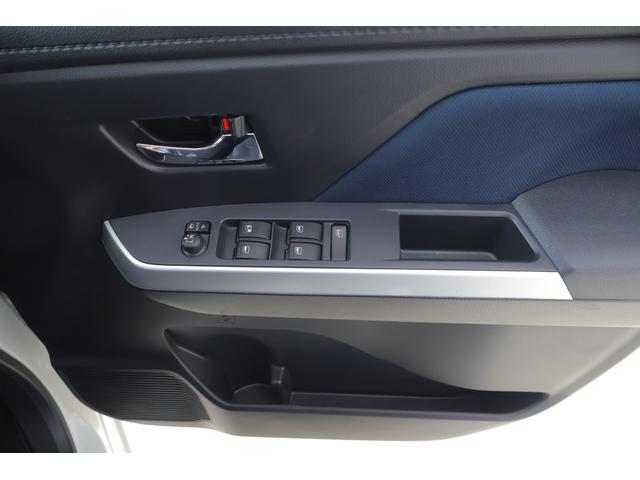 ルーミー カスタムＧ　衝突被害軽減ブレーキ　レーダークルーズ　９インチＤＡ　地デジＴＶ　バックカメラ　スマートキー　ＥＴＣ　オートハイビーム　車線逸脱警報　コーナーセンサー　両側電動ドア　シートヒーター　ＬＥＤヘッドライト　Ｂｌｕｅｔｏｏｔｈ接続　横滑り防止装置（32枚目）