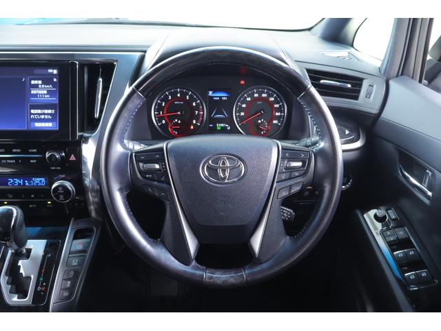 アルファード 2.5S タイプゴールド 4WD モデリスタフルエアロ 衝突被害軽減ブレーキ 純正9インチDA バックカメラ 後席モニター デジタルミラー レーダークルーズ 車線逸脱警報 クリアランスソナー 両側電動ドア パワーバックドア 3眼LEDライト ワンオーナー(13枚目)