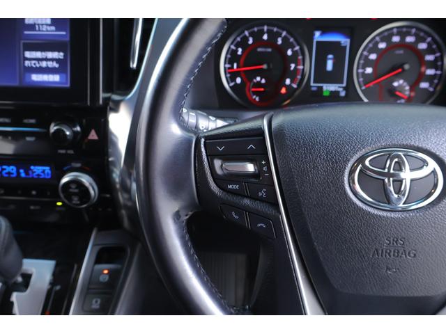 アルファード 2.5S タイプゴールド 4WD モデリスタフルエアロ 衝突被害軽減ブレーキ 純正9インチDA バックカメラ 後席モニター デジタルミラー レーダークルーズ 車線逸脱警報 クリアランスソナー 両側電動ドア パワーバックドア 3眼LEDライト ワンオーナー(20枚目)