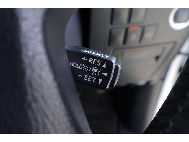 アルファード 2.5S タイプゴールド 4WD モデリスタフルエアロ 衝突被害軽減ブレーキ 純正9インチDA バックカメラ 後席モニター デジタルミラー レーダークルーズ 車線逸脱警報 クリアランスソナー 両側電動ドア パワーバックドア 3眼LEDライト ワンオーナー(22枚目)