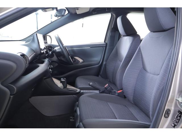 ヤリス ハイブリッドZ 衝突被害軽減ブレーキ 純正8インチDAナビ 全周囲カメラ スマートキー ETC レーダークルーズ オートハイビーム 車線逸脱警報 シートヒーター 先行車発進告知機能 Bluetooth接続 LEDヘッドライト 横滑り防止装置 ワンオーナー(33枚目)