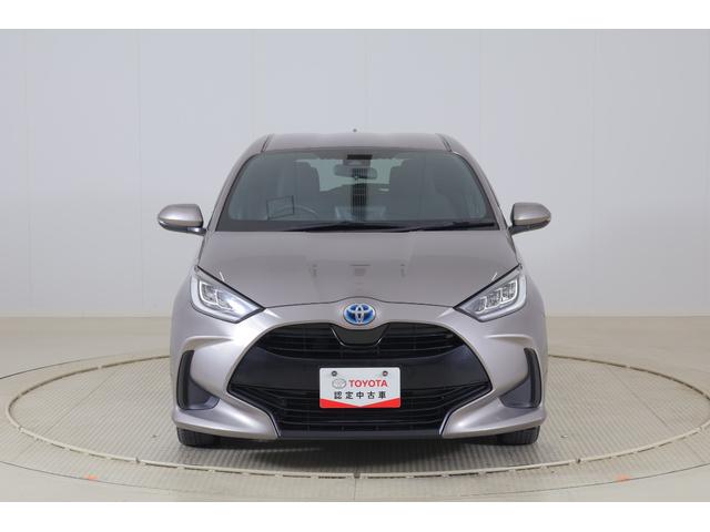 ヤリス ハイブリッドZ 衝突被害軽減ブレーキ 純正8インチDAナビ 全周囲カメラ スマートキー ETC レーダークルーズ オートハイビーム 車線逸脱警報 シートヒーター 先行車発進告知機能 Bluetooth接続 LEDヘッドライト 横滑り防止装置 ワンオーナー(39枚目)